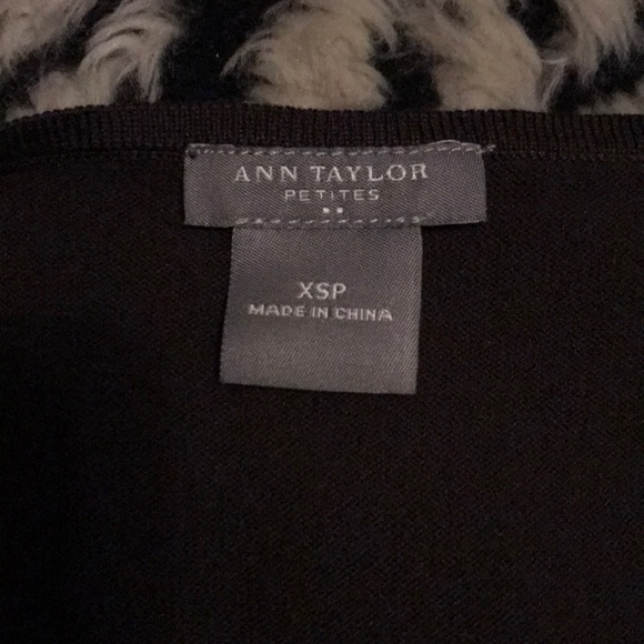 Ann Taylor Petites XSP Dark brown tank top - Picture 4 of 5